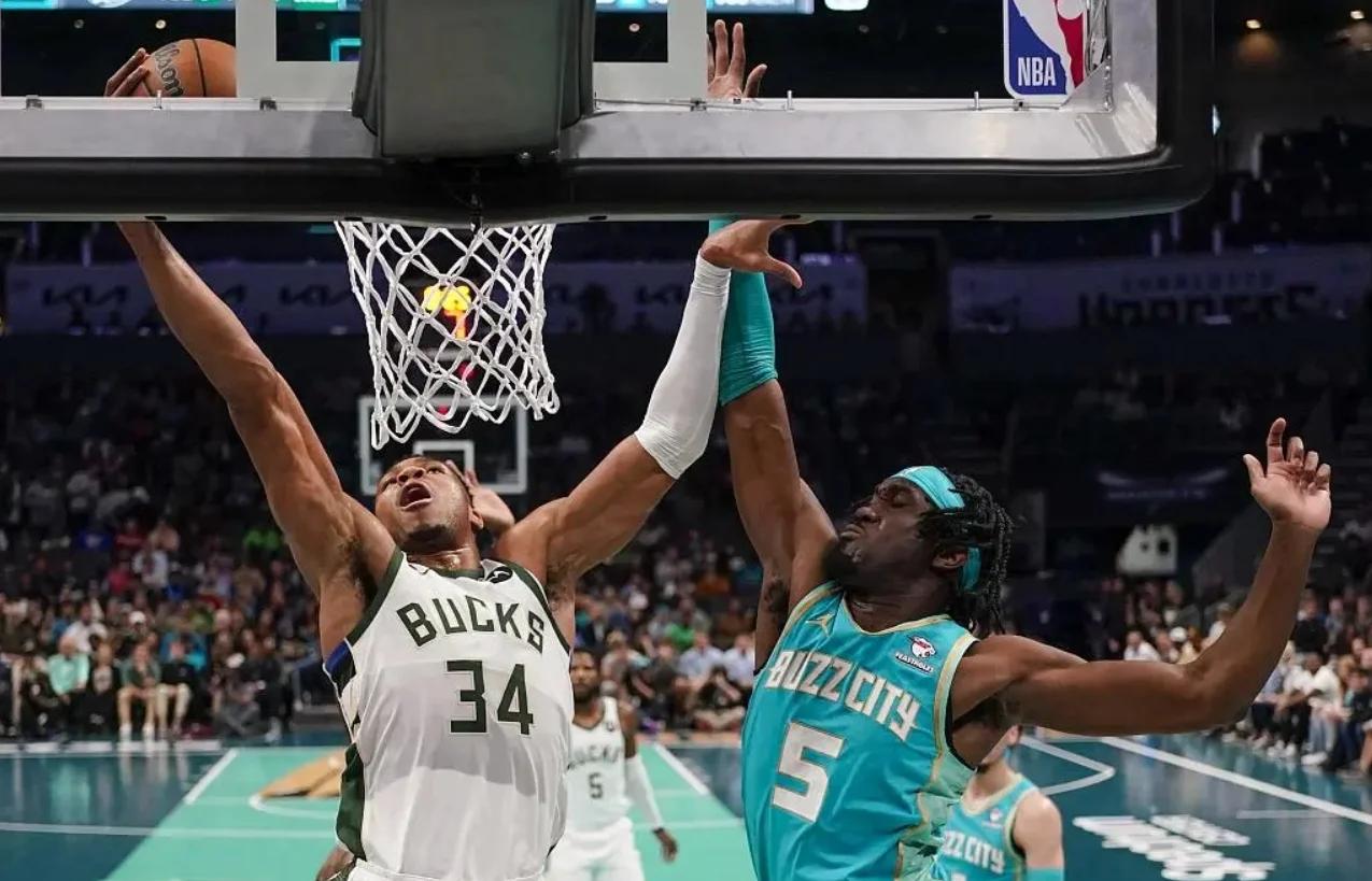  字母哥赛事官方发布比分优势明显新规，G2争议不断！